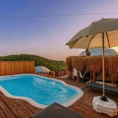Kalkan Kingdome Deluxe Glamping Ξενοδοχείο *